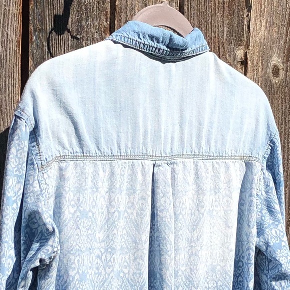 Life In Progress button down shirt size small - Picture 13 of 14